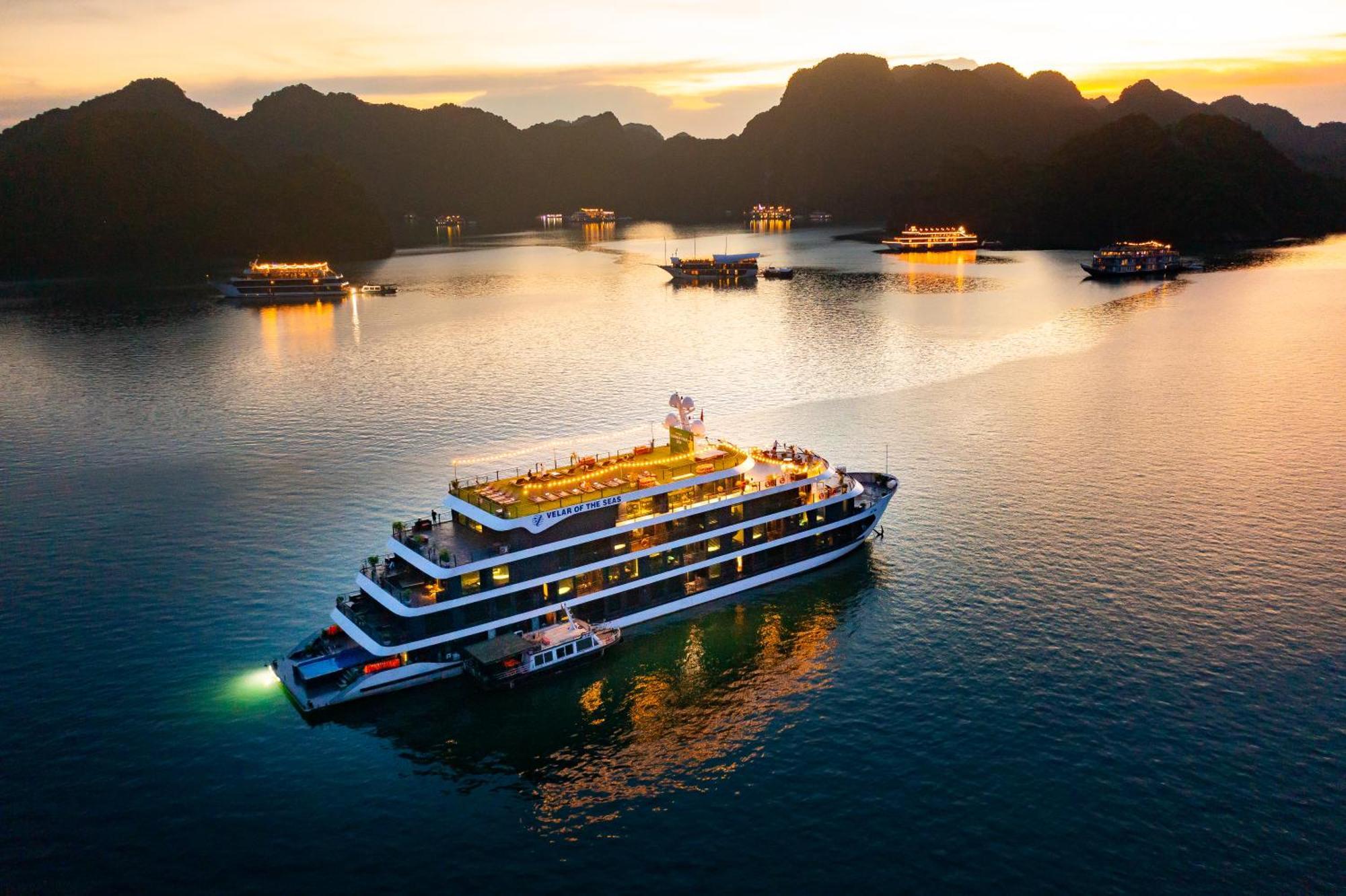 Velar Of The Sea Hotel ฮาลอง ภายนอก รูปภาพ