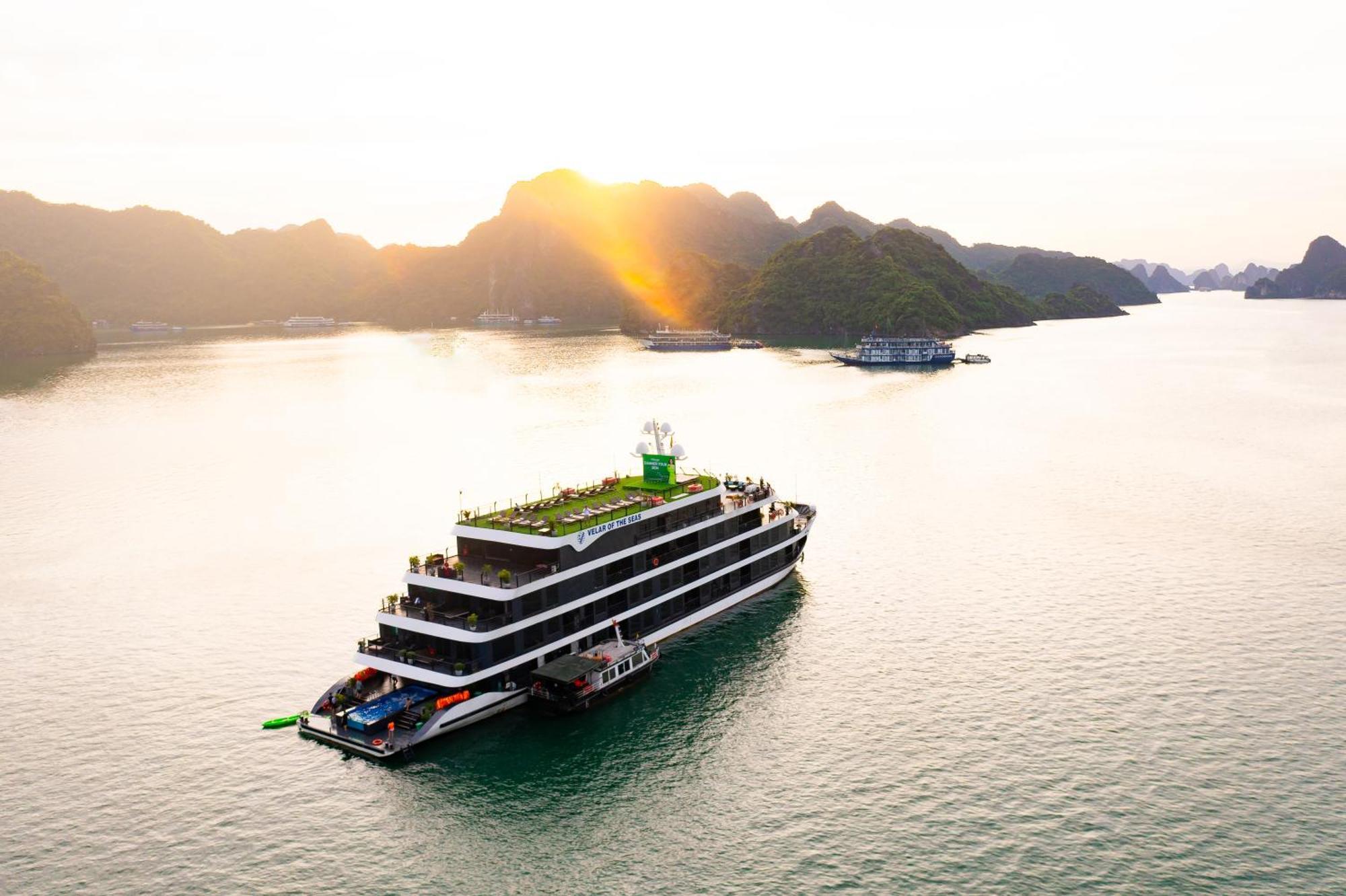 Velar Of The Sea Hotel ฮาลอง ภายนอก รูปภาพ